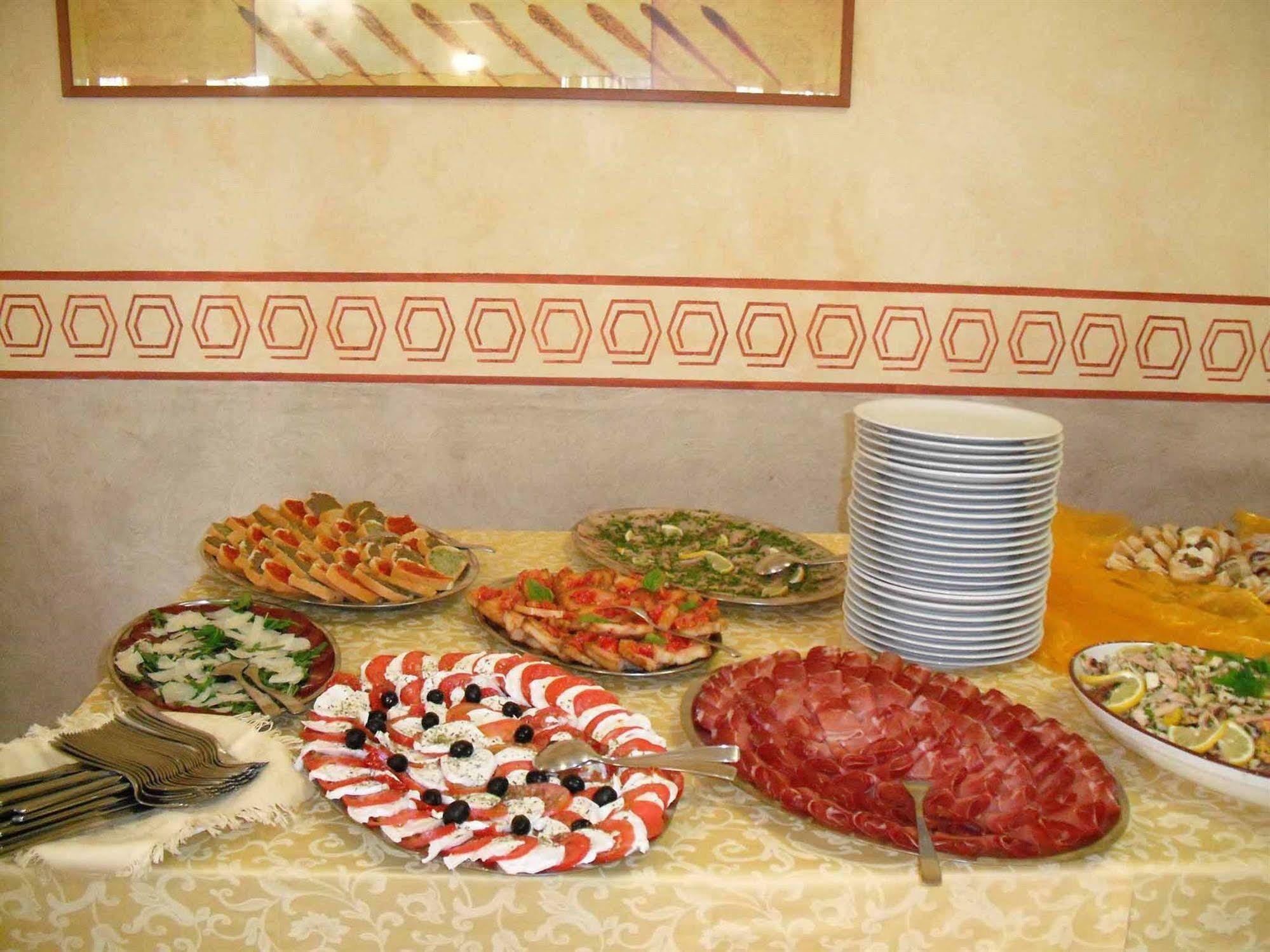 蒂兹雅娜酒店 Montepulciano Stazione 外观 照片