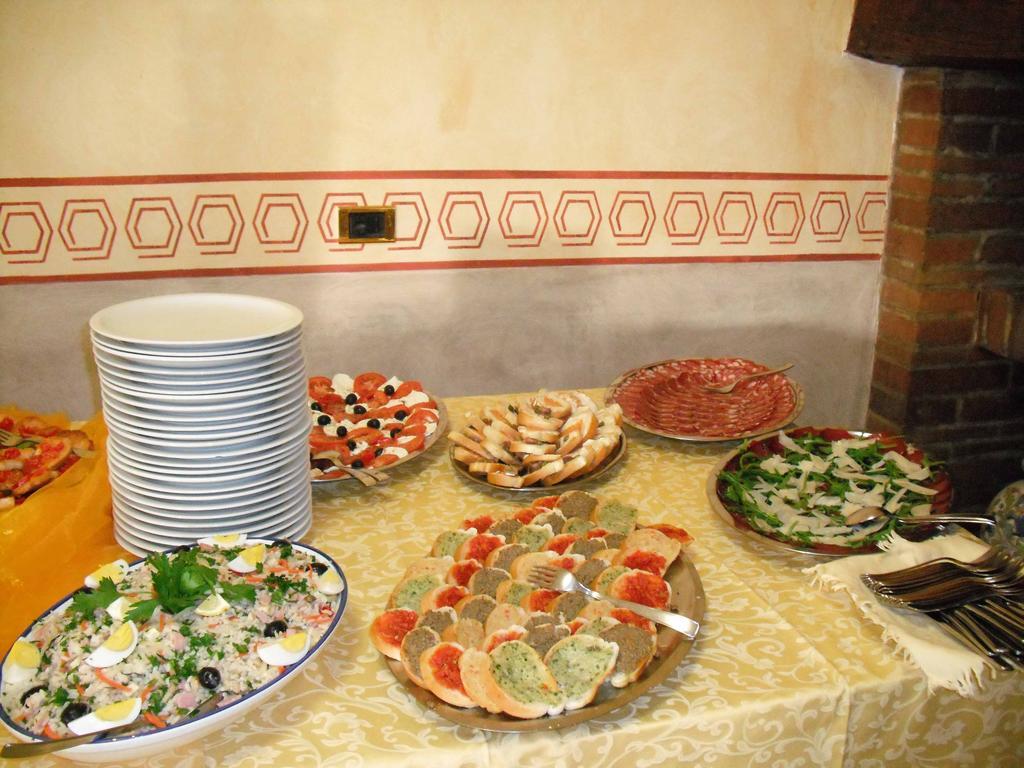 蒂兹雅娜酒店 Montepulciano Stazione 外观 照片
